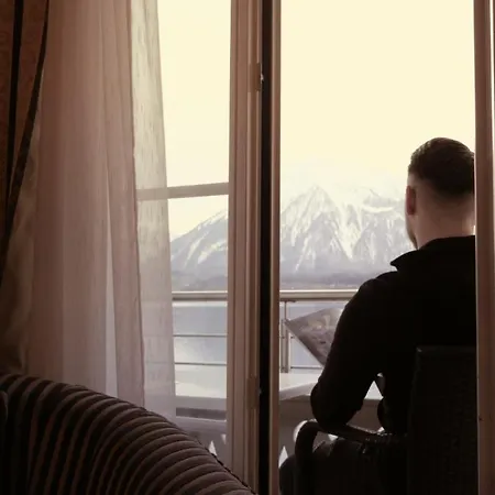 Bella Vita Del Lago Hotel
